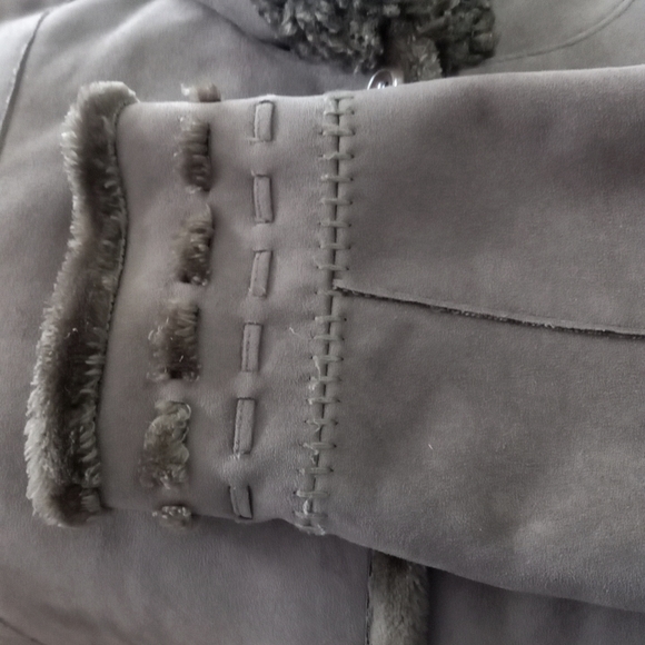 Novelti Plus 3X faux fur jacket with hoodie khaki/olive color - Picture 15 of 15